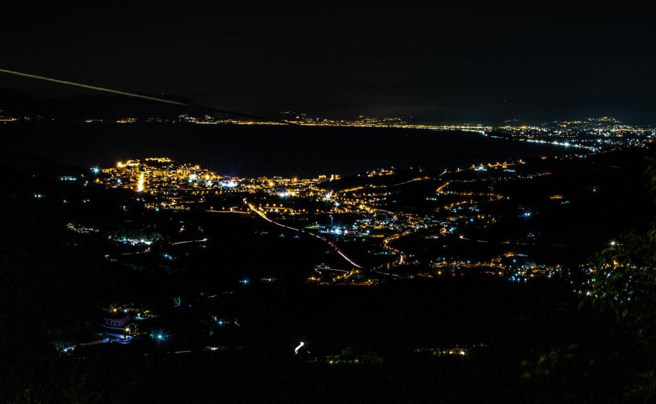 Casale San Martino Bed & Breakfast Laureana Cilento Exterior foto